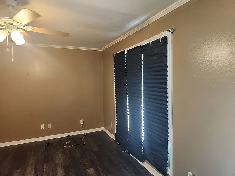 3245 Doyle Ave — Photo 2