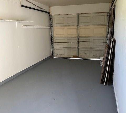 4th image of 849 SW Belmont Cir