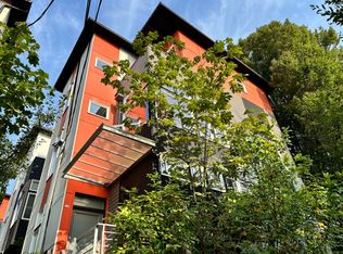 4721 9th Ave NE, Seattle, WA 98105