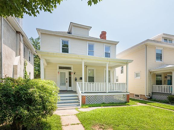 3rd image of 3415 Enslow Ave #2