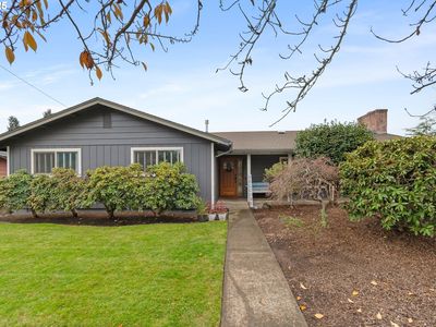 2568 Dover Dr, Eugene, OR, 97404