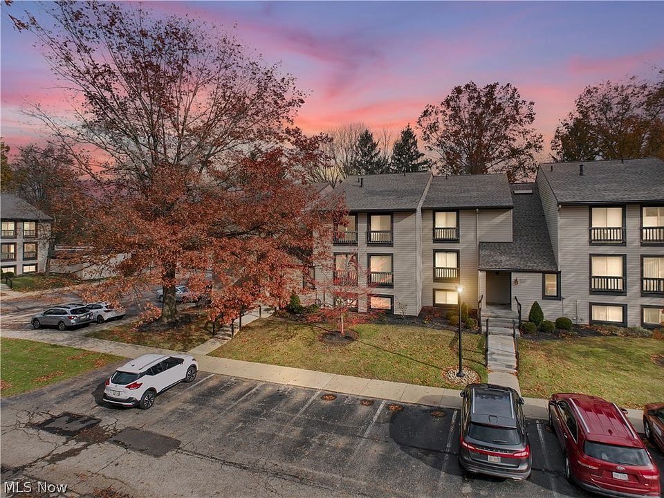 1st image of 6330 Greenwood Pkwy APT 103