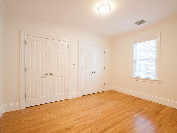 4th image of 265 Boylston St