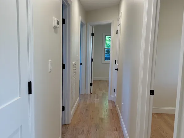 544 Old Country Rd Floor 1, Plainview, NY 11803