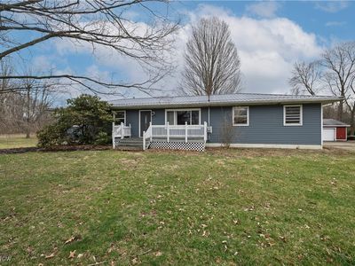 8195 S Cleveland Massillon Rd, Clinton, OH, 44216