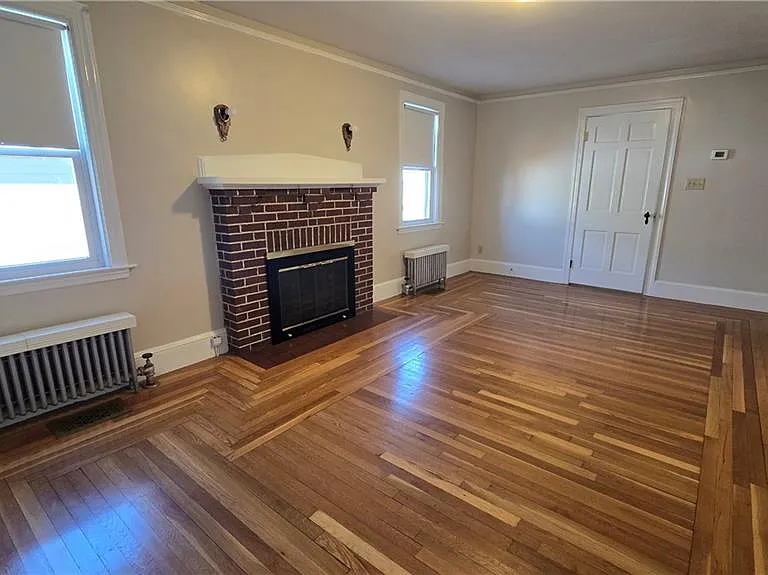 63 La Salle Dr — Photo 5
