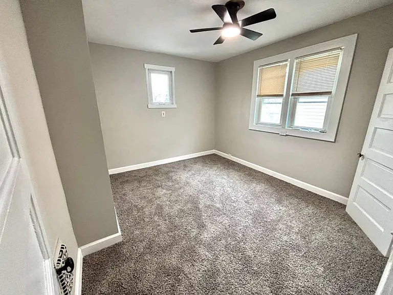 6407 Dibble Ave — Photo 21