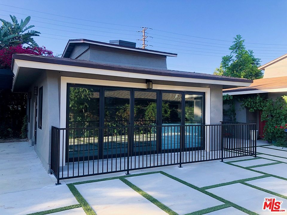 1st image of 4536 Maycrest Ave #4538