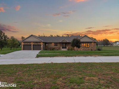 801 Victory Ln, Dunlap, IA, 51529