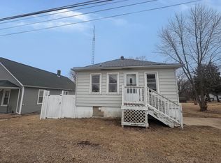 115 N Roberts St, Mark, IL 61340