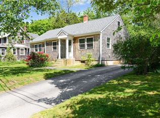 129 Willard Ave, South Kingstown, RI 02879