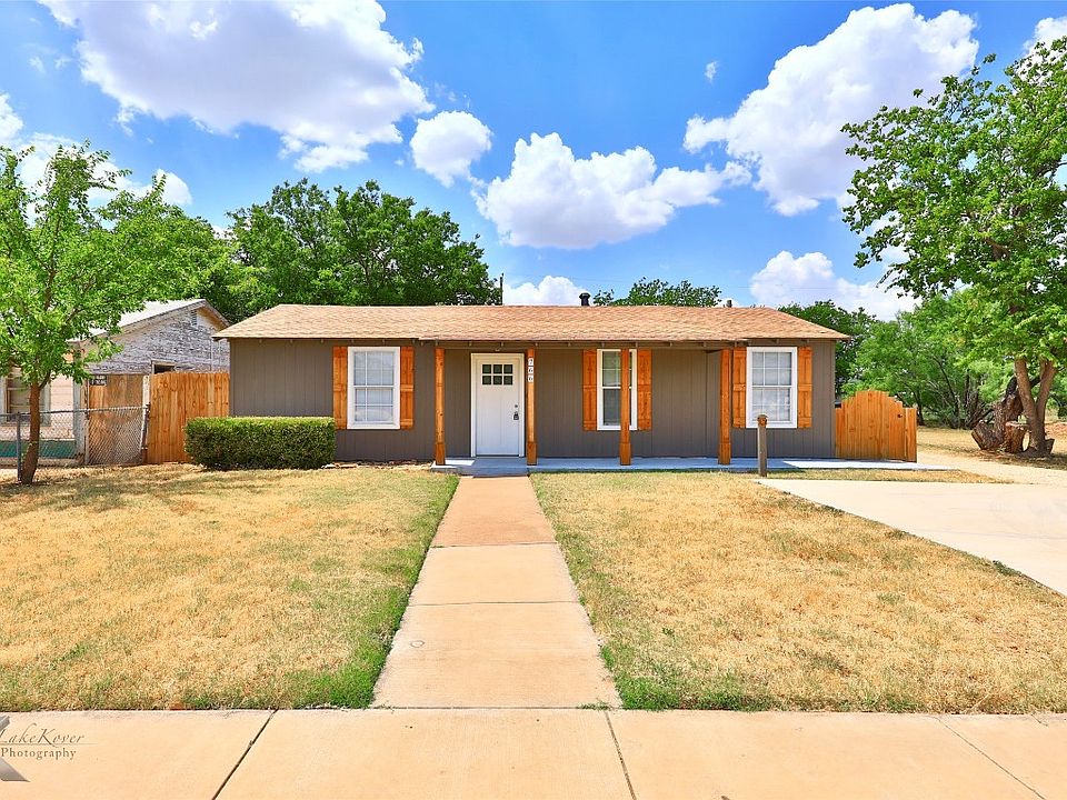 1st image of 766 Cockerell Dr