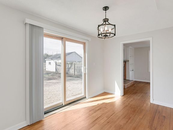4th image of 1136 Sunnymede Ave