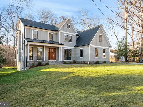 10007 Murnane St, Vienna, VA 22181