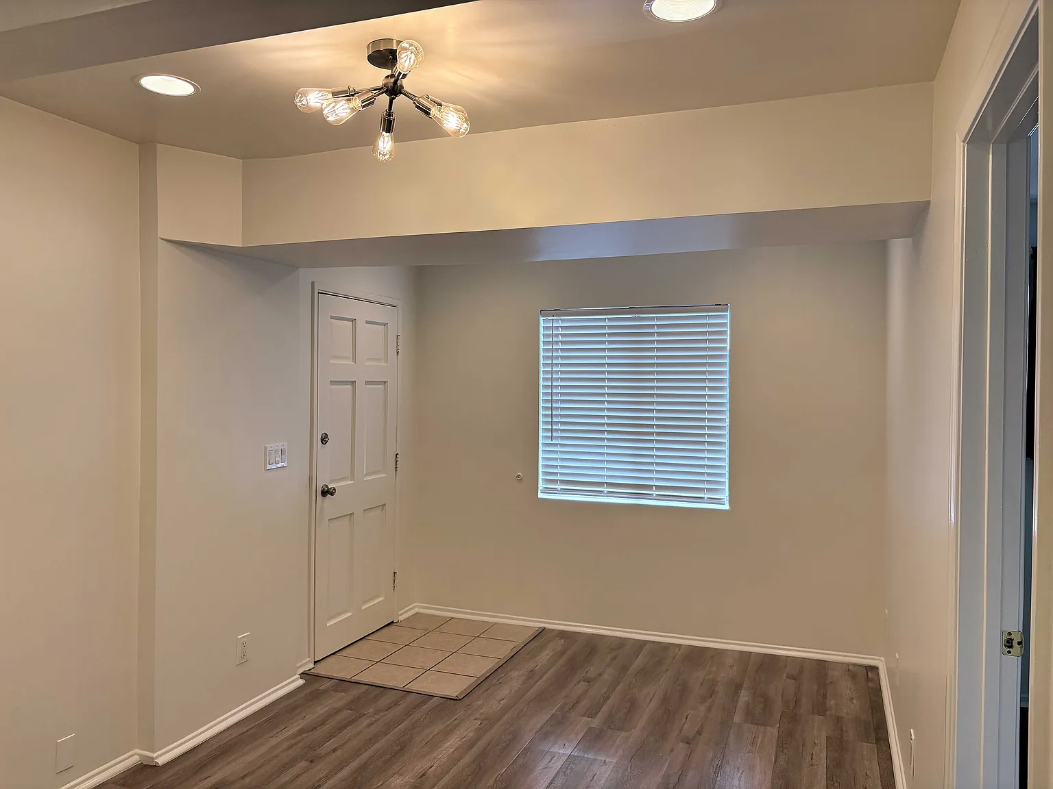 1 bed, 450 sqft, $2,800 — Photo 2