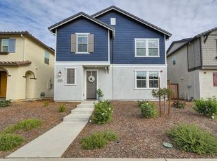 10451 Angsley Dr, Elk Grove, CA 95757