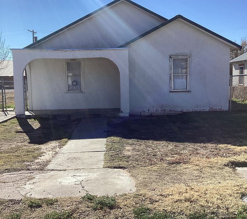 1st image of 1009 W 14th Ln