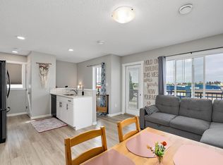 50 McLaughlin Dr #65, Spruce Grove, AB T7X0E1
