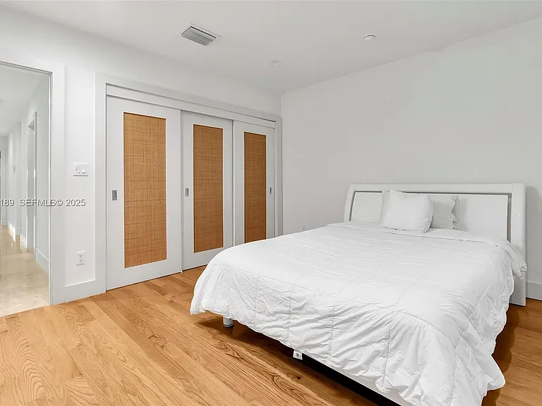 415 Rovino Ave — Photo 52