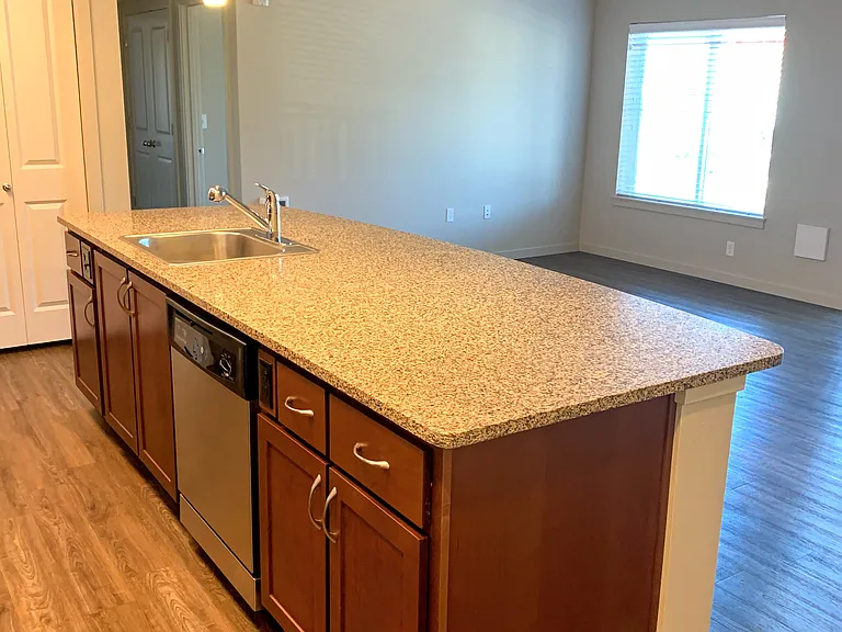 Rock Creek Ridge Apartments — Photo 11