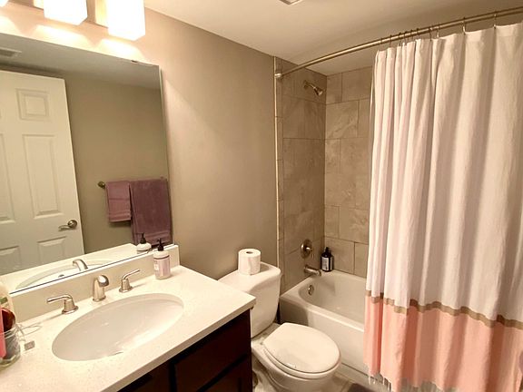 5th image of 435 W 9th St APT 203