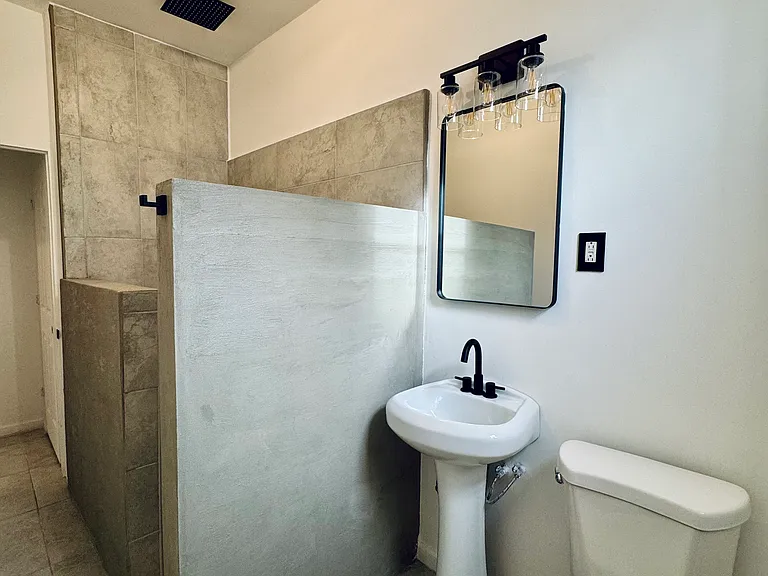 307 York St #3 — Photo 6