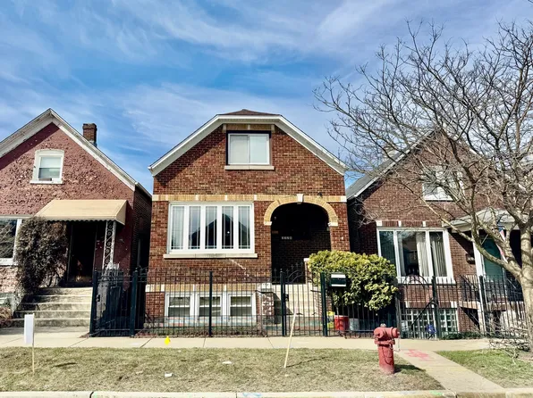 3328 S Oakley Ave, Chicago, IL 60608