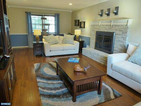 Spacious Living Room