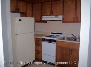 511 W Pine St APT F, Graham, NC 27253