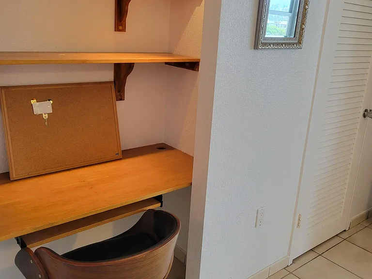 Office nook