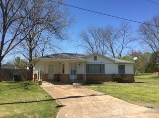 303 E College St, Beebe, AR 72012