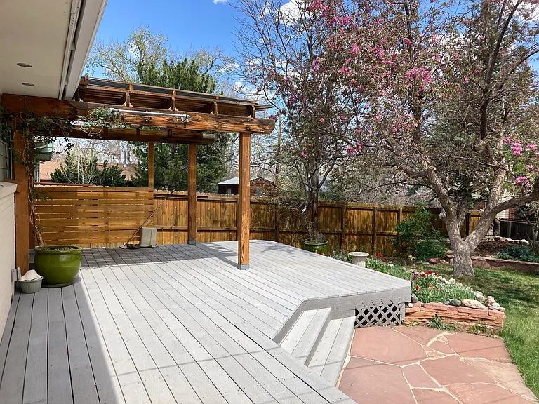 Lovely deck