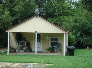 1434 Bunch St, Corinth, MS 38834