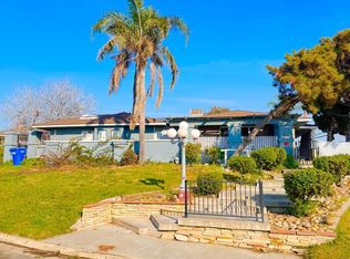 2708 College Ave, Bakersfield, CA