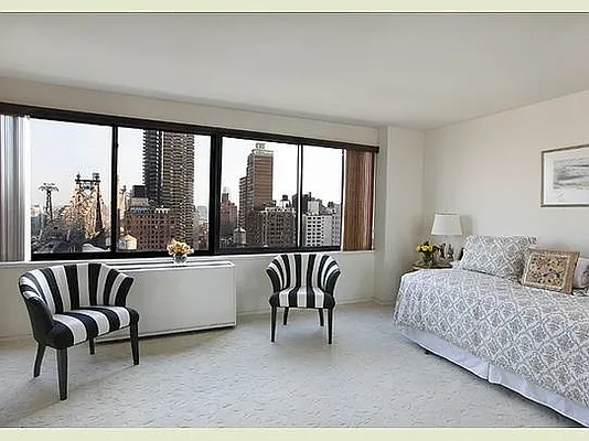 Sold by Stribling | media 21