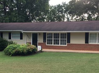 2117 Rambling Rd, Knoxville, TN 37912