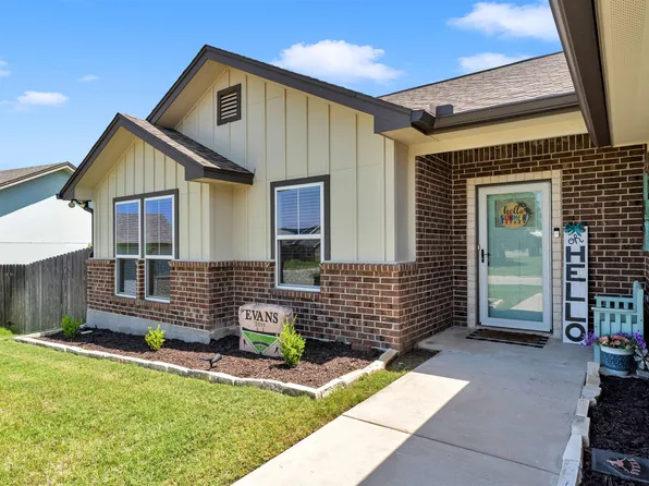 1106 Limestone Drive, Lampasas, TX 76550