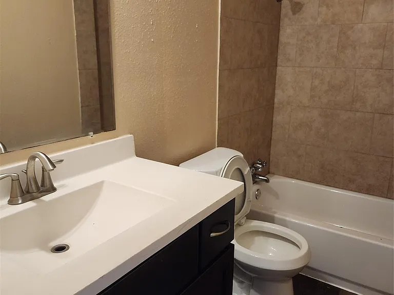 4311 Yellowstone Blvd #3 — Photo 5
