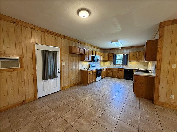 2nd image of 18823B Cypress Church Rd