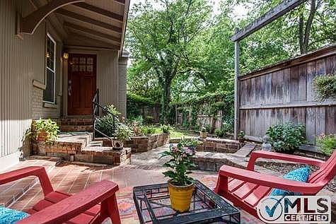 3rd image of 6903 E Grand Ave