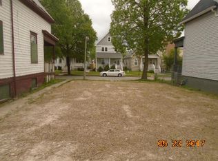 2427 N 28th St, Milwaukee, WI 53210