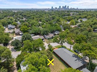 Clary Ave, Fort Worth, TX 76111