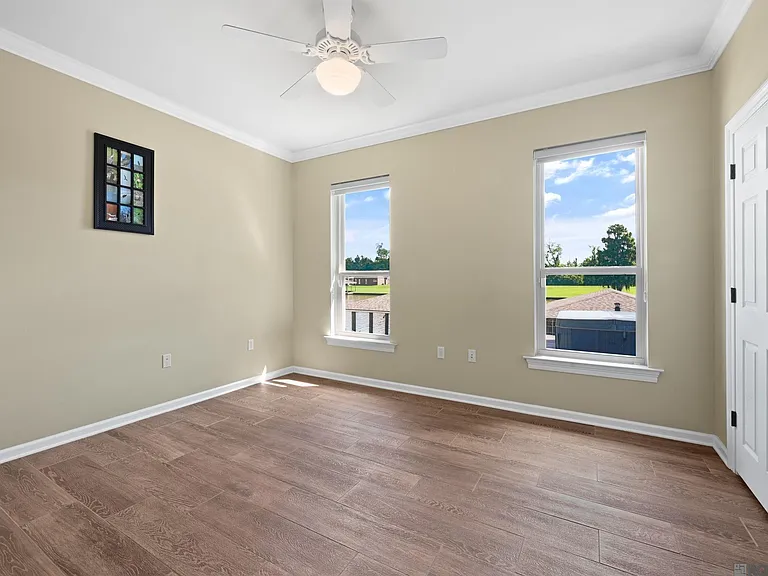 12066 River Highlands Dr — Photo 13