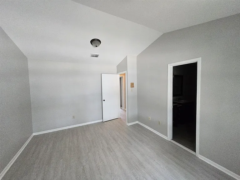 7942 Grow Ln — Photo 16