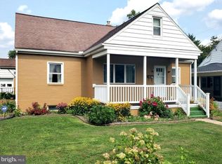 327 Highlawn Ave, Elizabethtown, PA 17022