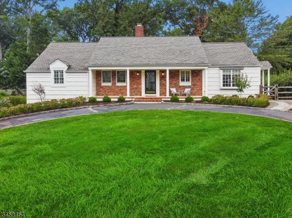33 Bradwahl Drive, Morris Twp., NJ 07960