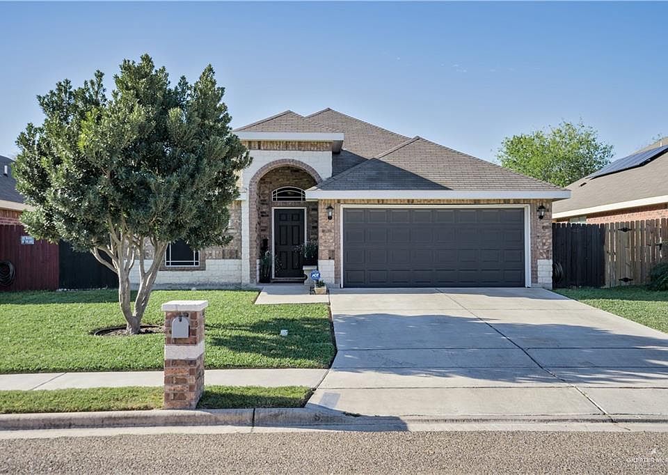 1st image of 4609 Pelican Ave