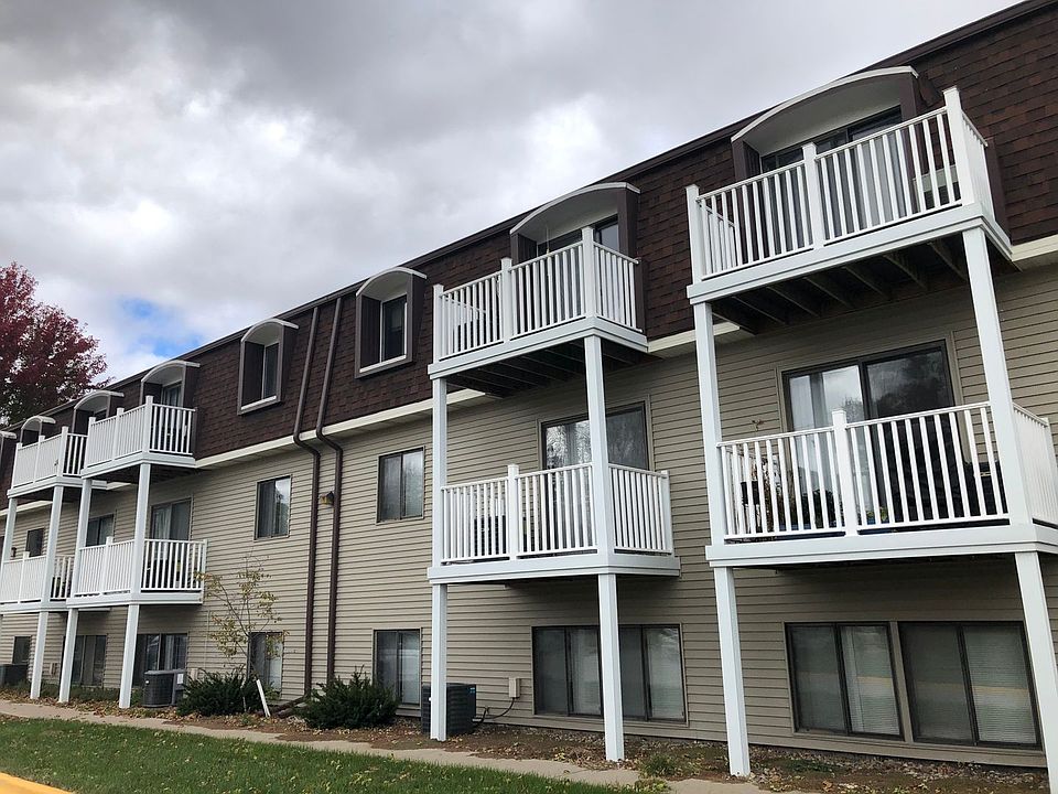 1st image of 4518 Hutchison St #010967035