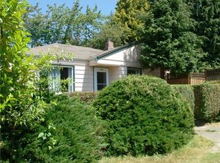 404 N 92nd St, Seattle, WA 98103