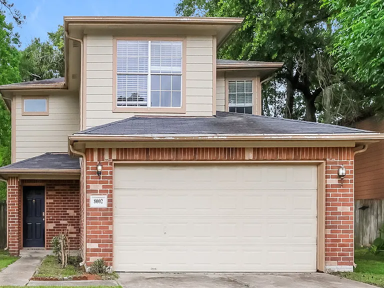 8002 Scarlet Tanager Dr — Photo 1